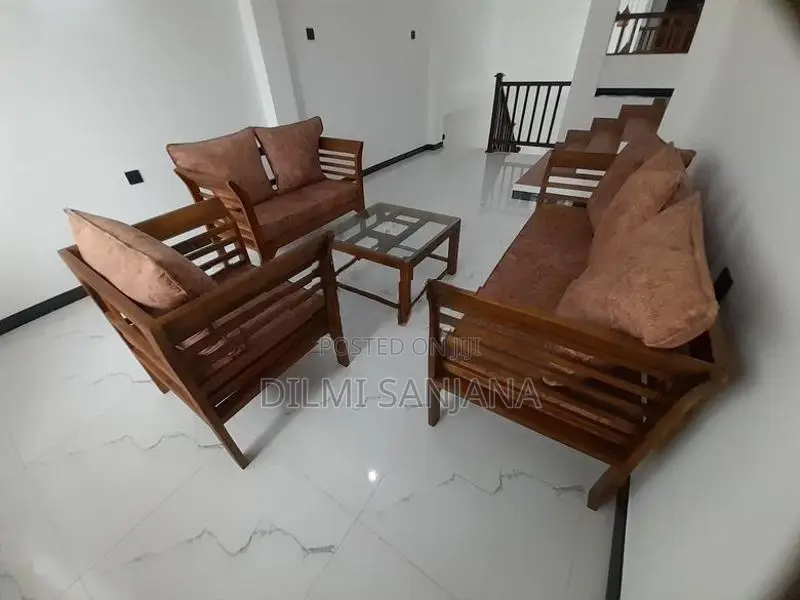 තේක්ක සෝපා කට්ටලය