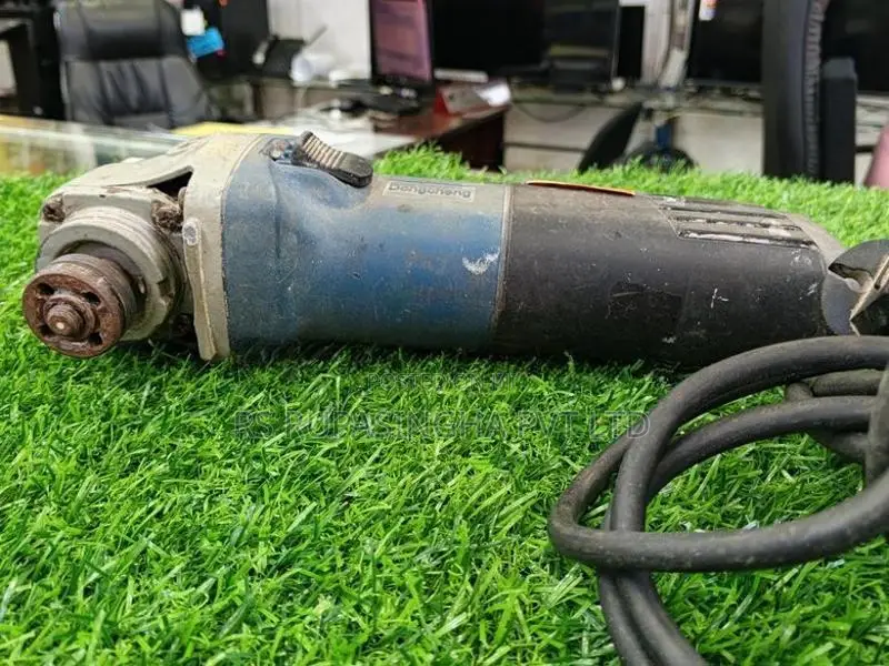 Dongcheng Grinder