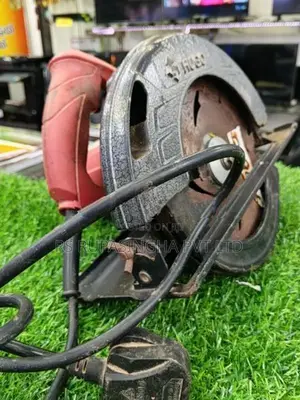 Hugo Circular Saw