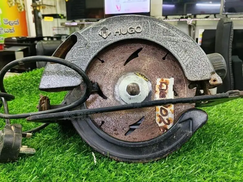 Hugo Circular Saw