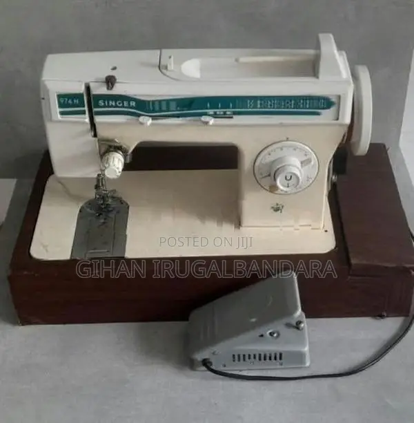 Singer Zigzag Sewing Machine