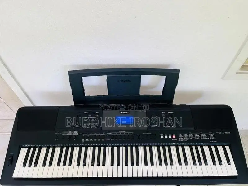 Yamaha PSR EW 400 Keyboard