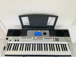Yamaha PSR I 455 Keyboard