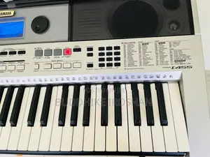 Yamaha PSR I 455 Keyboard
