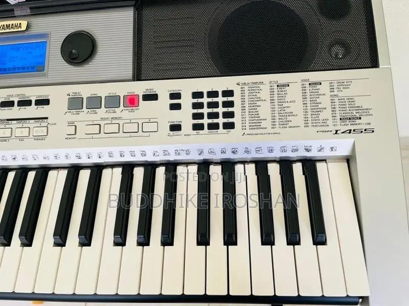 Yamaha PSR I 455 Keyboard