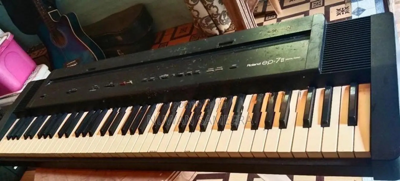 Roland EP 7 Electric Piano