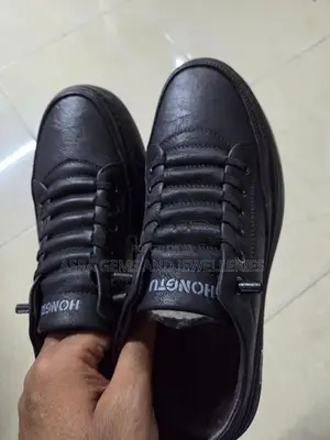 Leather Sneaker