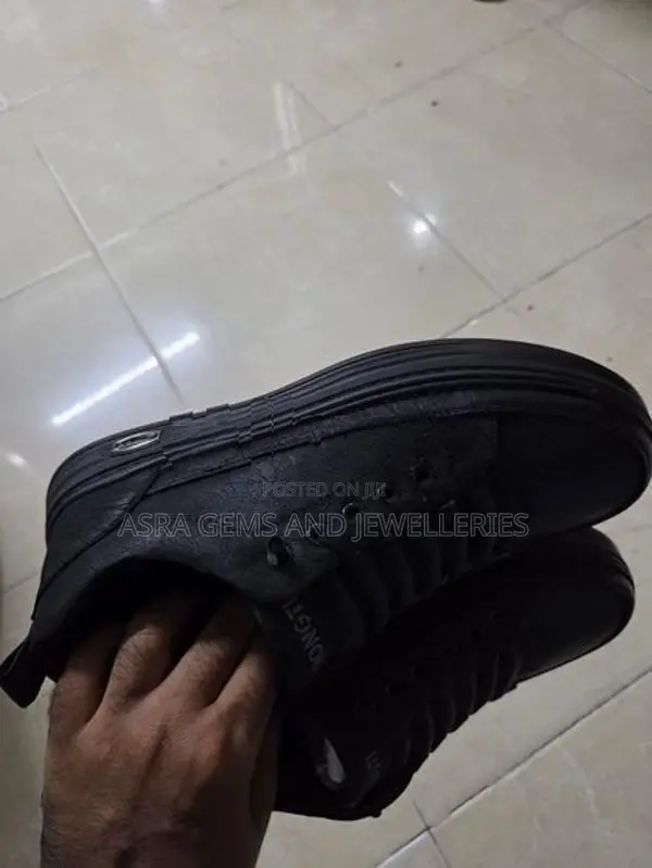 Leather Sneaker