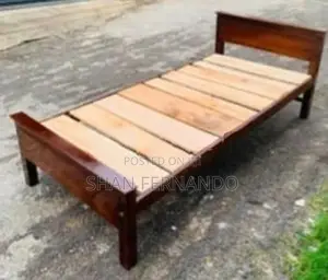 Aktoniya Single Box Bed 6*3 (72*36) Polished