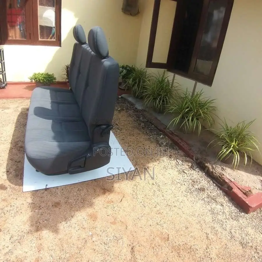 KDH 3RD Row Adjustable Seat for Van