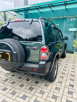 Jeep Cherokee 2004 SUV (Used)