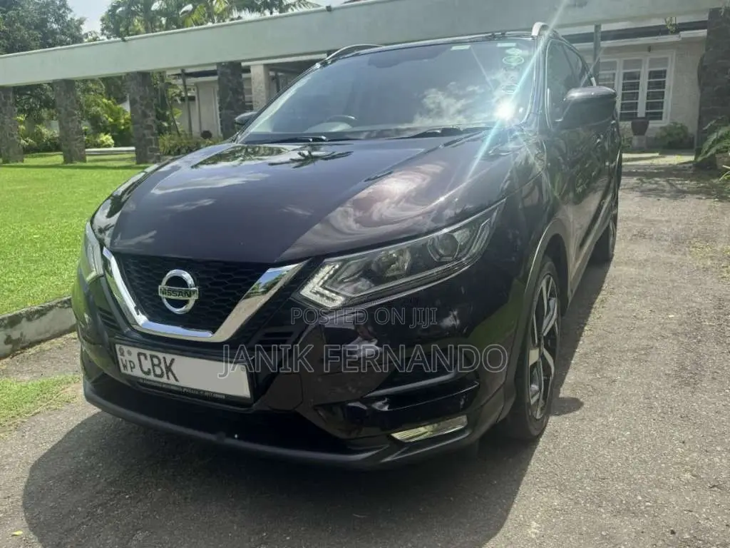 Nissan Qashqai 2019 SUV (Used)