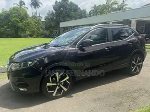 Nissan Qashqai 2019 SUV (Used)