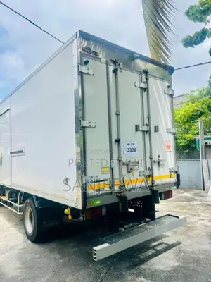 Isuzu ELF NPR85 2019 Lorry Unregistered (Recondition)