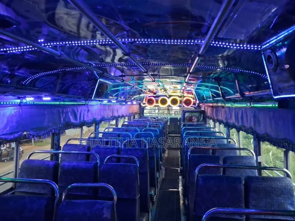 Ashok-Leyland Viking 2010 Bus (Used)