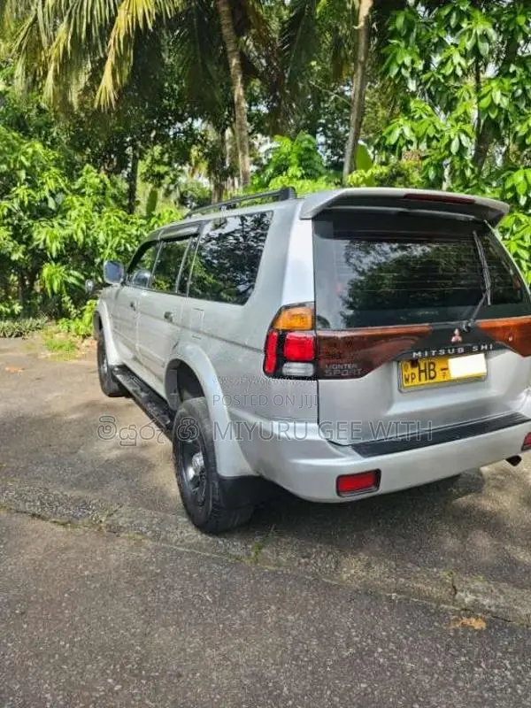 Mitsubishi Montero Sport 2003 SUV (Used)