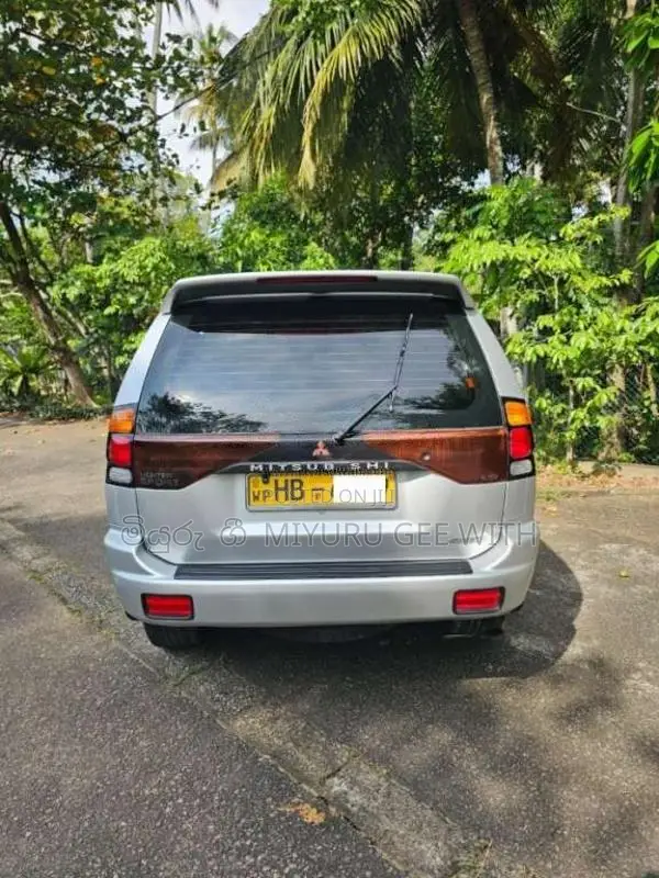 Mitsubishi Montero Sport 2003 SUV (Used)