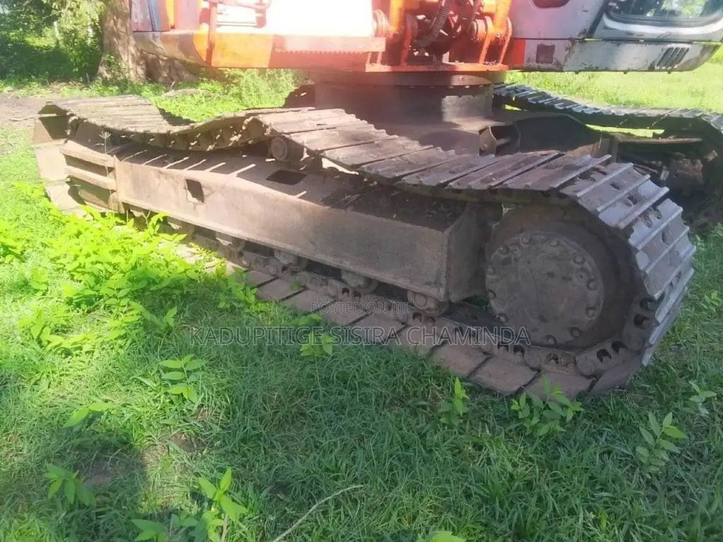 Hitachi Ex100-2 2019 Heavy-Duty Unregistered (Recondition)