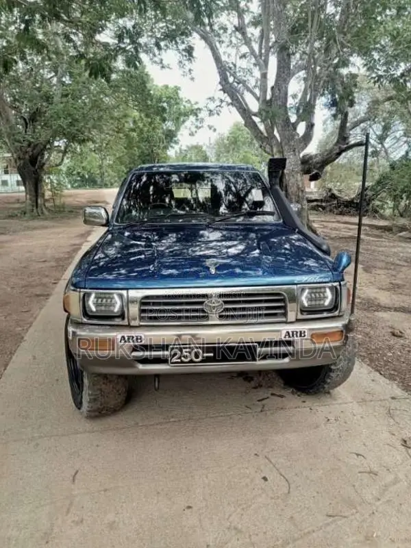 Toyota Hilux 107 Ssrx 1992 Pickup (Used)