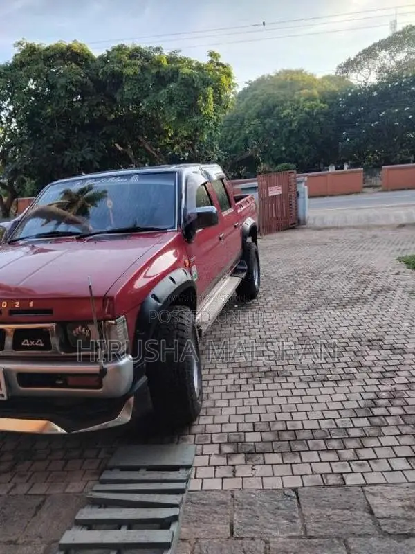 Nissan D21 1992 Pickup (Used)
