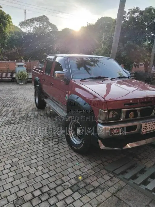 Nissan D21 1992 Pickup (Used)