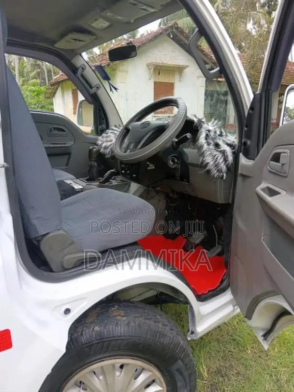 Tata Dimo Lokka 2016 Lorry (Used)