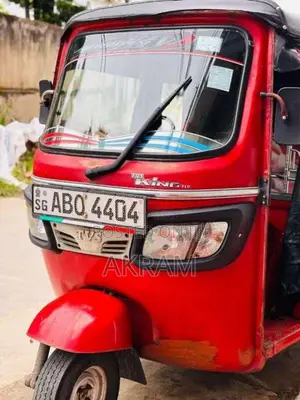 TVS King 2016 Three Wheel (Used)