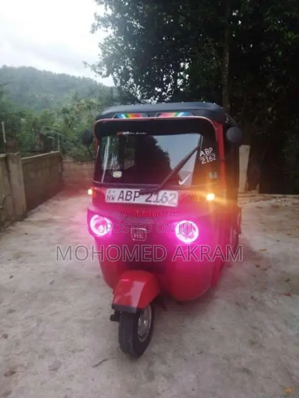 Bajaj RE 4 Stroke 2017 Three Wheel (Used)