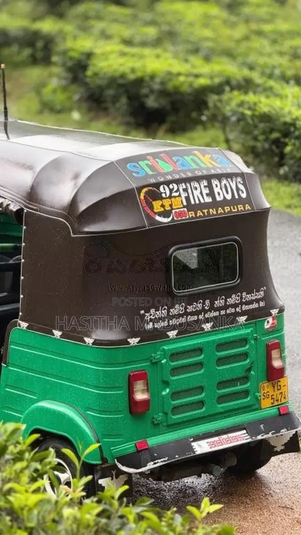 Bajaj RE 4 Stroke 2011 Three Wheel (Used)