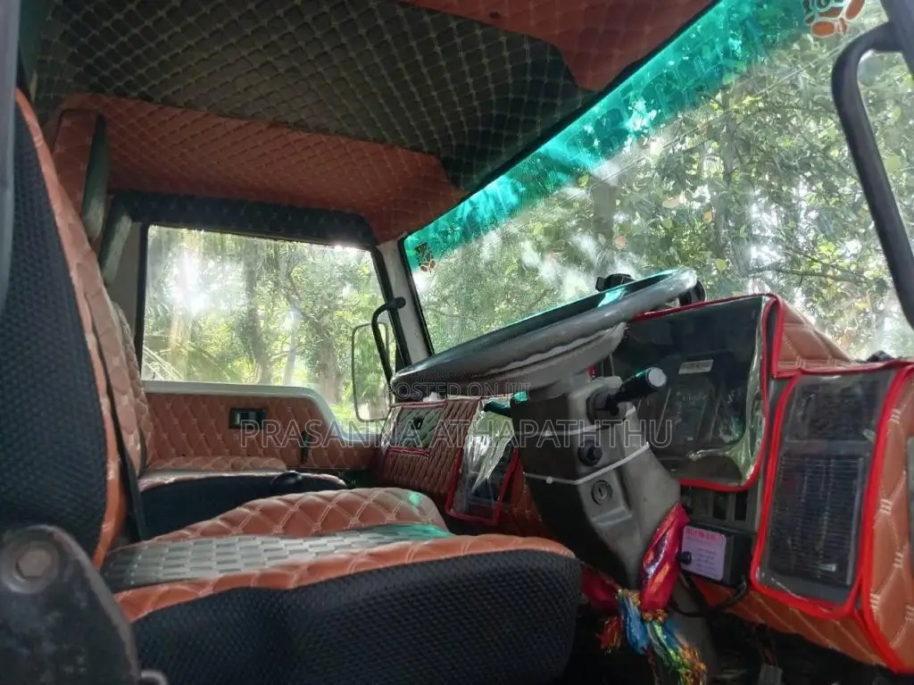 Tata 709 2010 Lorry (Used)