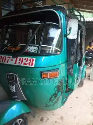 Bajaj 2 stroke 2000 Three Wheel (Used)