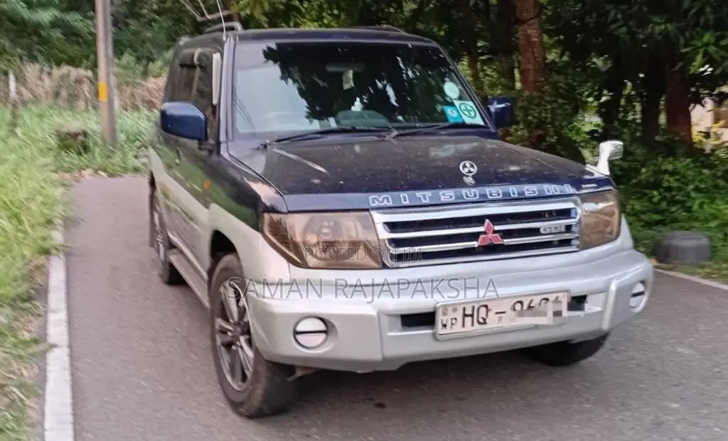 Mitsubishi Pajero Io 2000 SUV (Used)