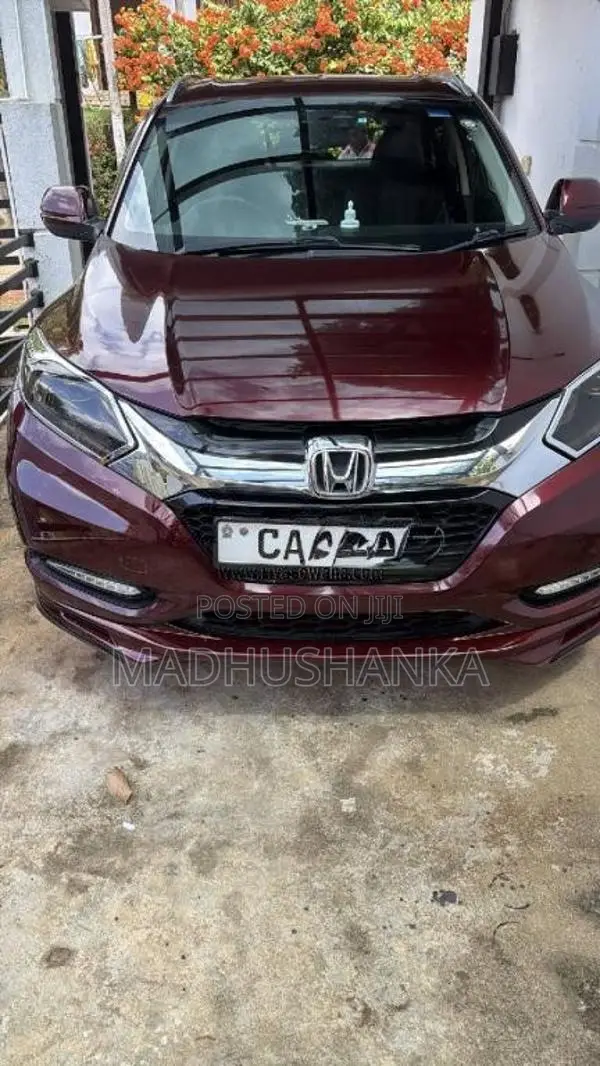 Honda Vezel 2014 SUV (Used)