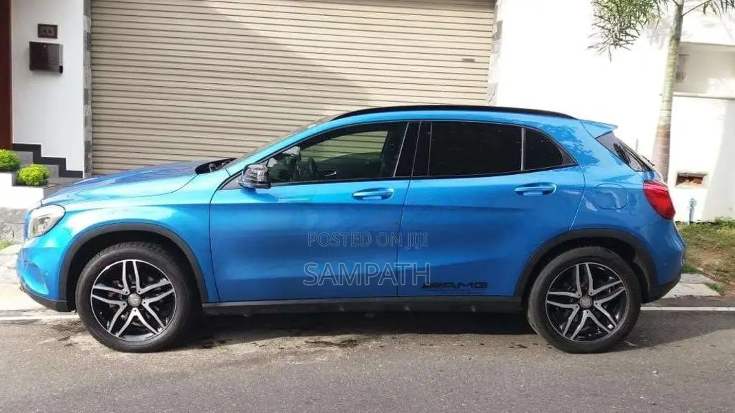 Mercedes-Benz GLA200 2017 SUV (Used)