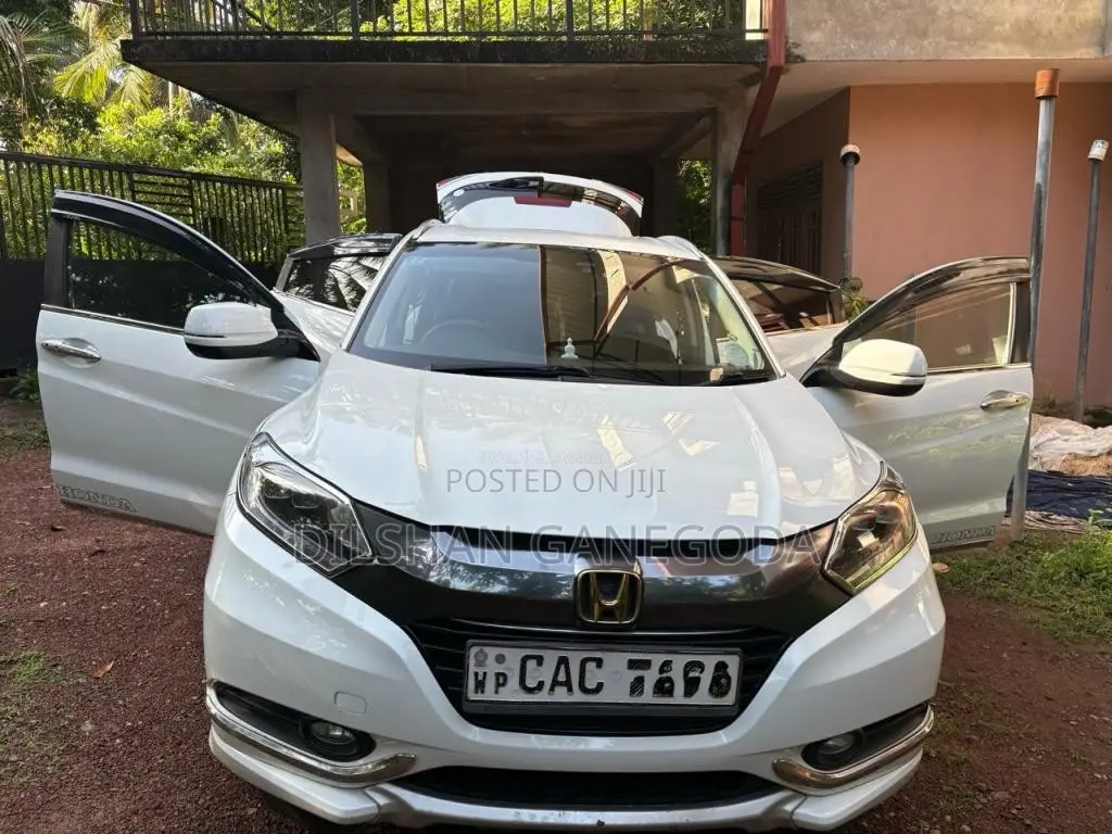 Honda Vezel 2014 SUV (Used)