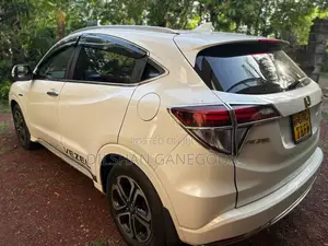 Honda Vezel 2014 SUV (Used)