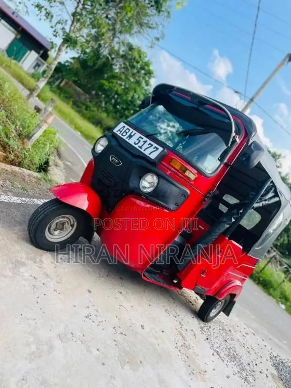 Bajaj RE 4 Stroke 2025 Three Wheel (Used)