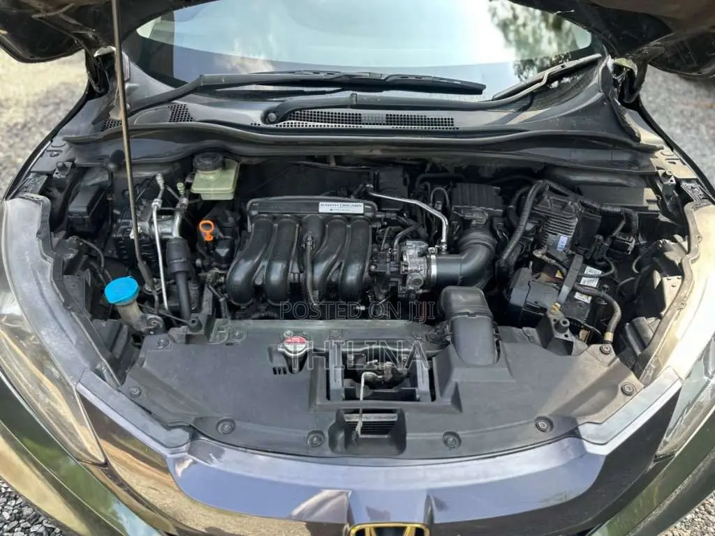 Honda Vezel 2014 SUV (Used)