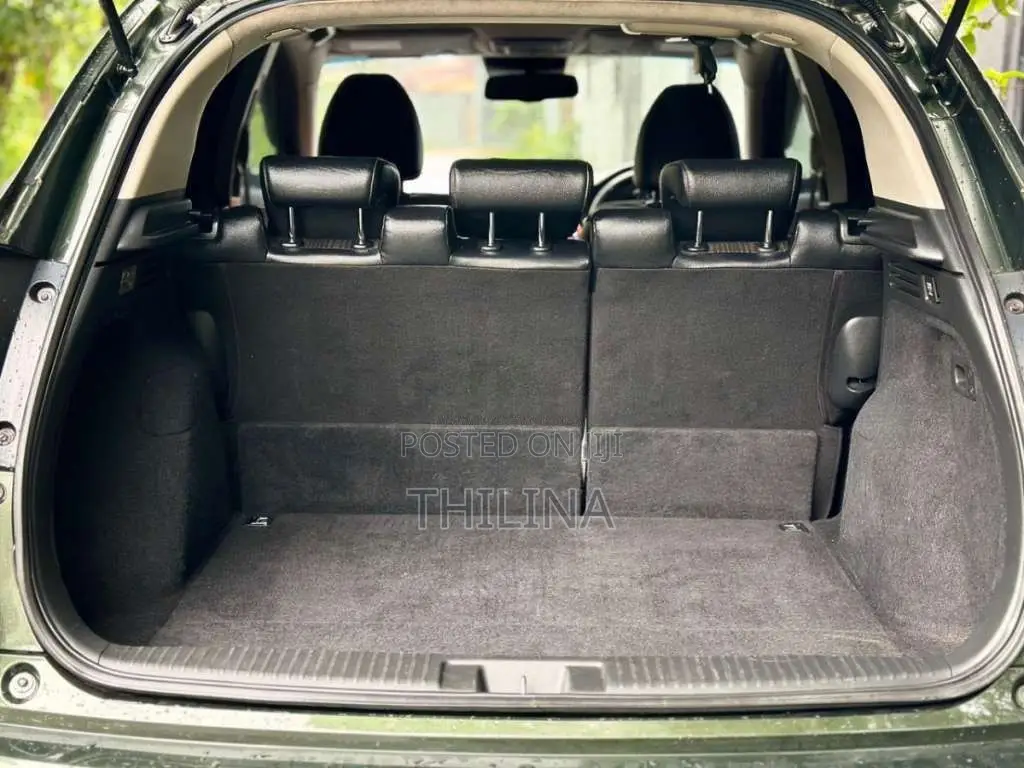 Honda Vezel 2014 SUV (Used)