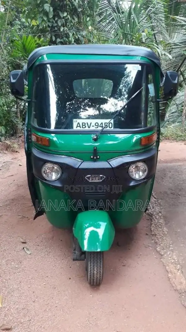 Bajaj Re 2025 Three Wheel (Used)