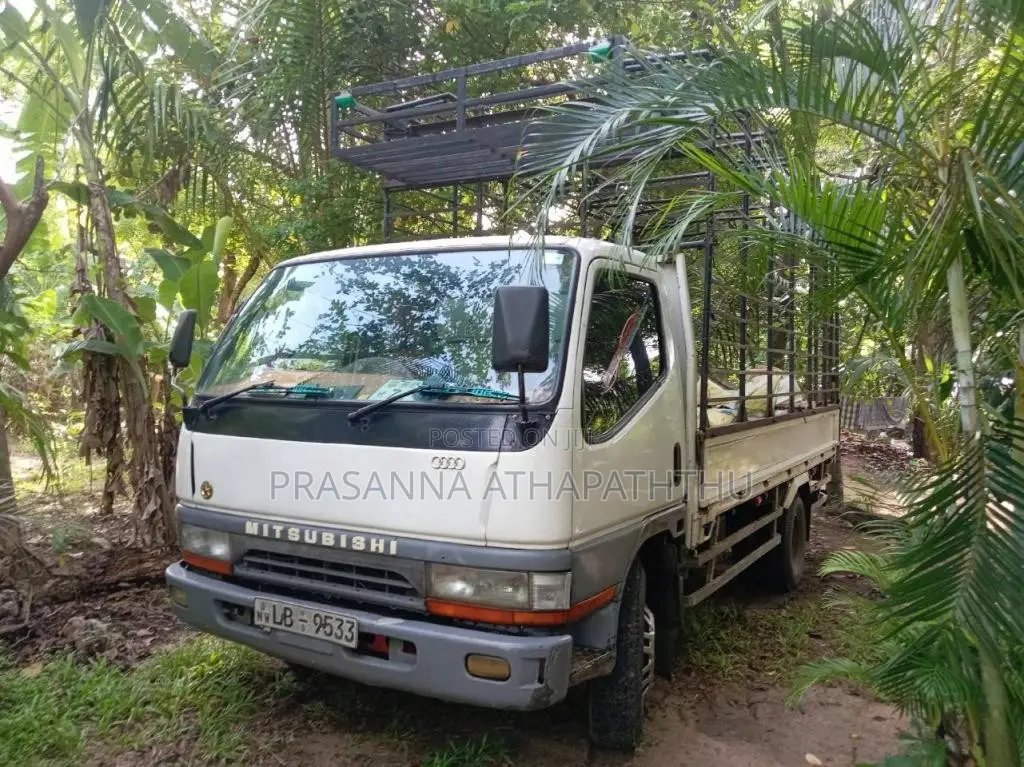 Mitsubishi 14.5 2002 Lorry (Used)