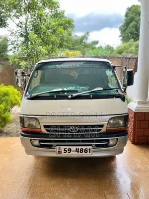 Toyota HIACE 1992 Van (Used)