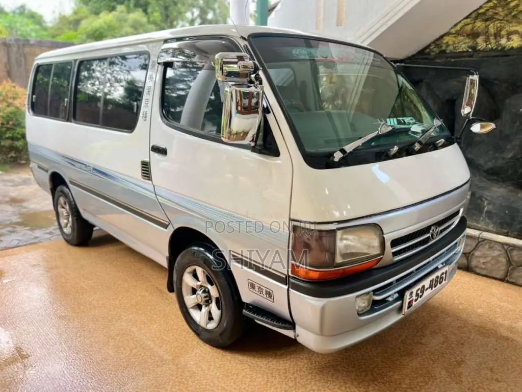 Toyota HIACE 1992 Van (Used)