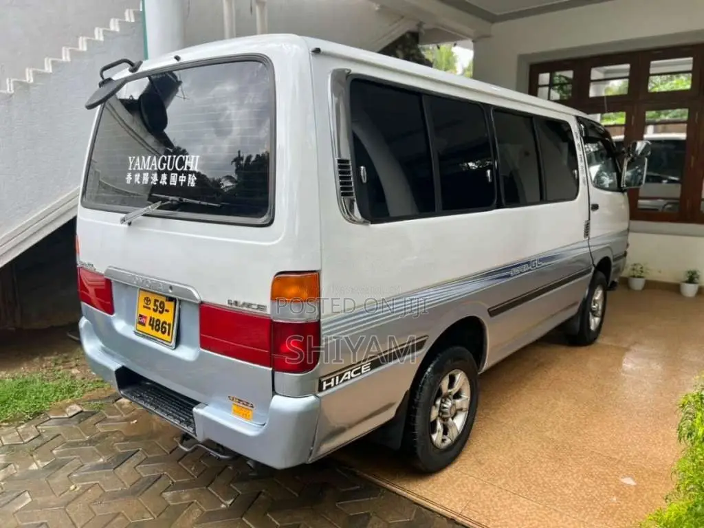 Toyota HIACE 1992 Van (Used)