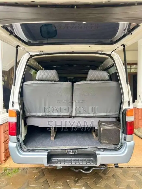 Toyota HIACE 1992 Van (Used)