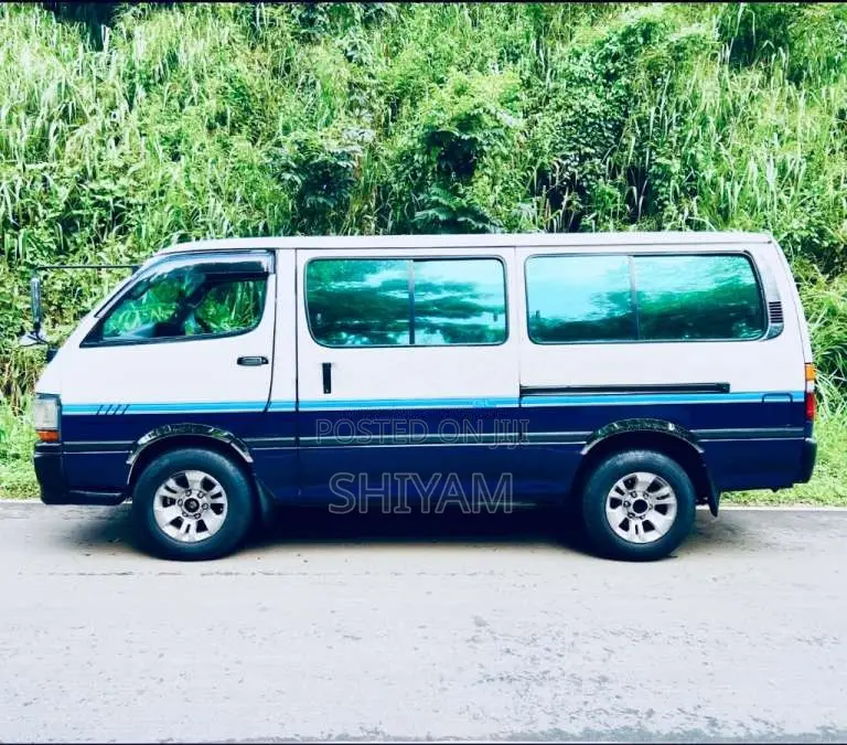 Toyota HIACE 1996 Van (Used)