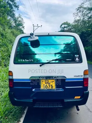 Toyota HIACE 1996 Van (Used)