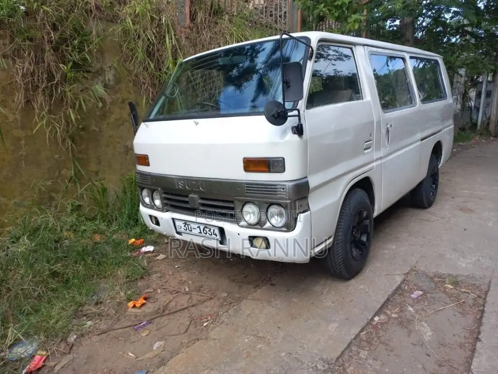 Isuzu ELF 150 1980 Van (Used)