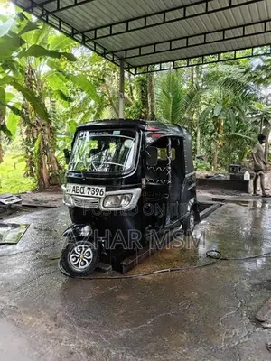 TVS King 2016 Three Wheel (Used)