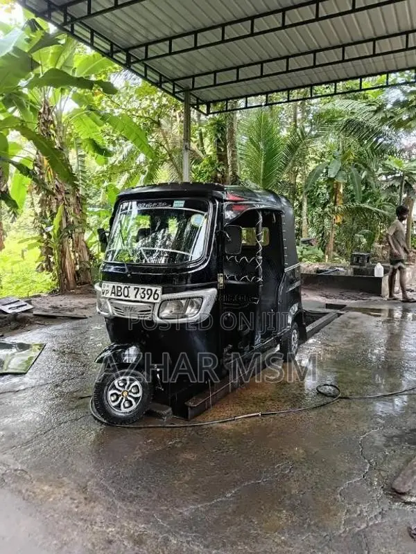 TVS King 2016 Three Wheel (Used)